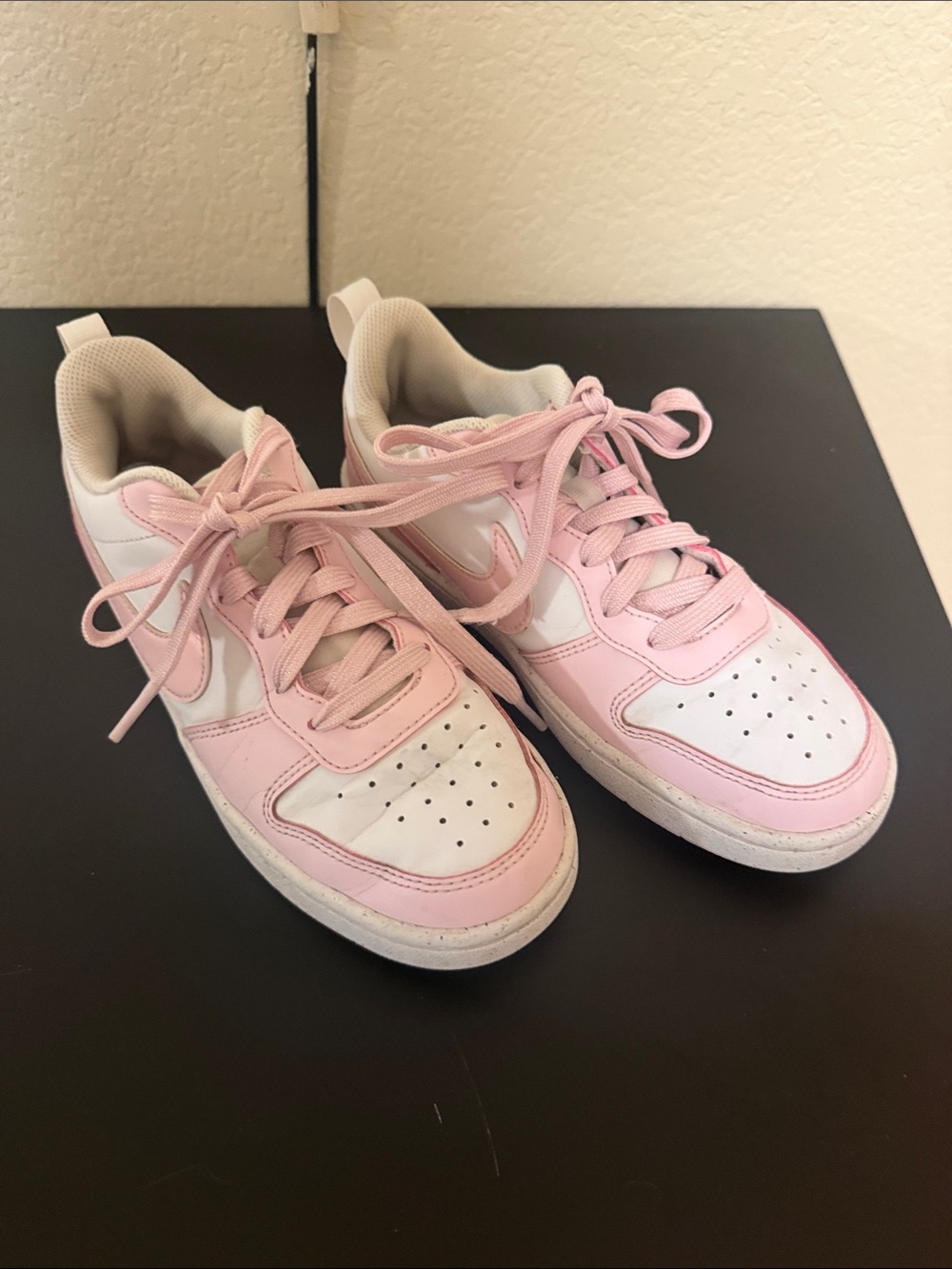 Nike Kids Pink and White Low-Top Sneakers